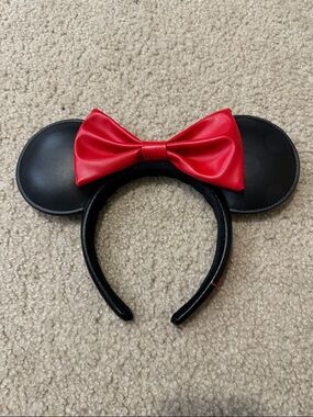 Disney Parks Black Faux Leather Minnie Mouse Ear Headband with Red Bow